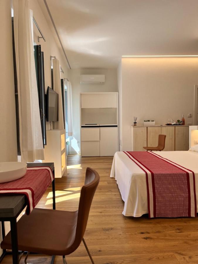 Dimora Elle Hotel La Maddalena  Exterior photo